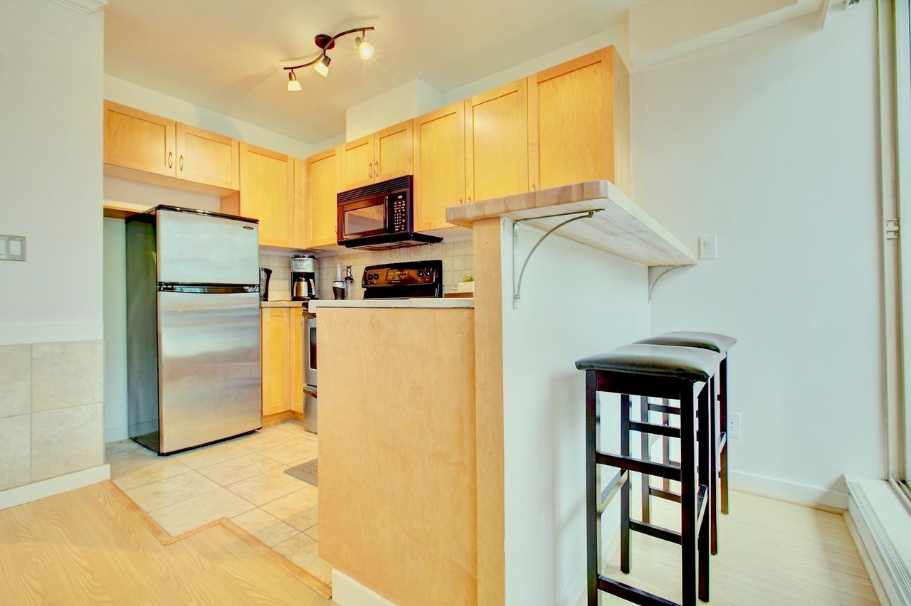 9-618 W 6th Ave