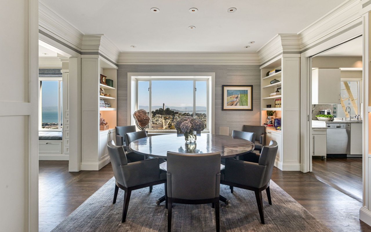  Prestigious Half Floor Apartment on Russian Hill