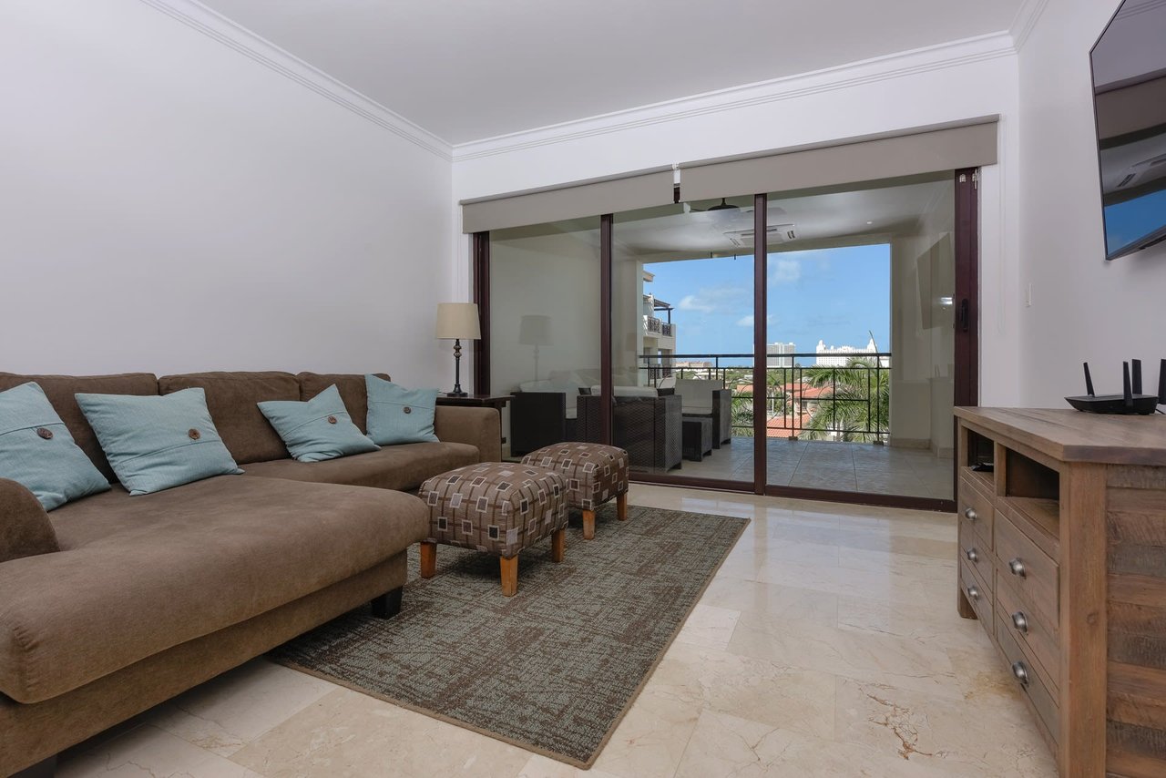 Palm Aruba Condo 4th Fl