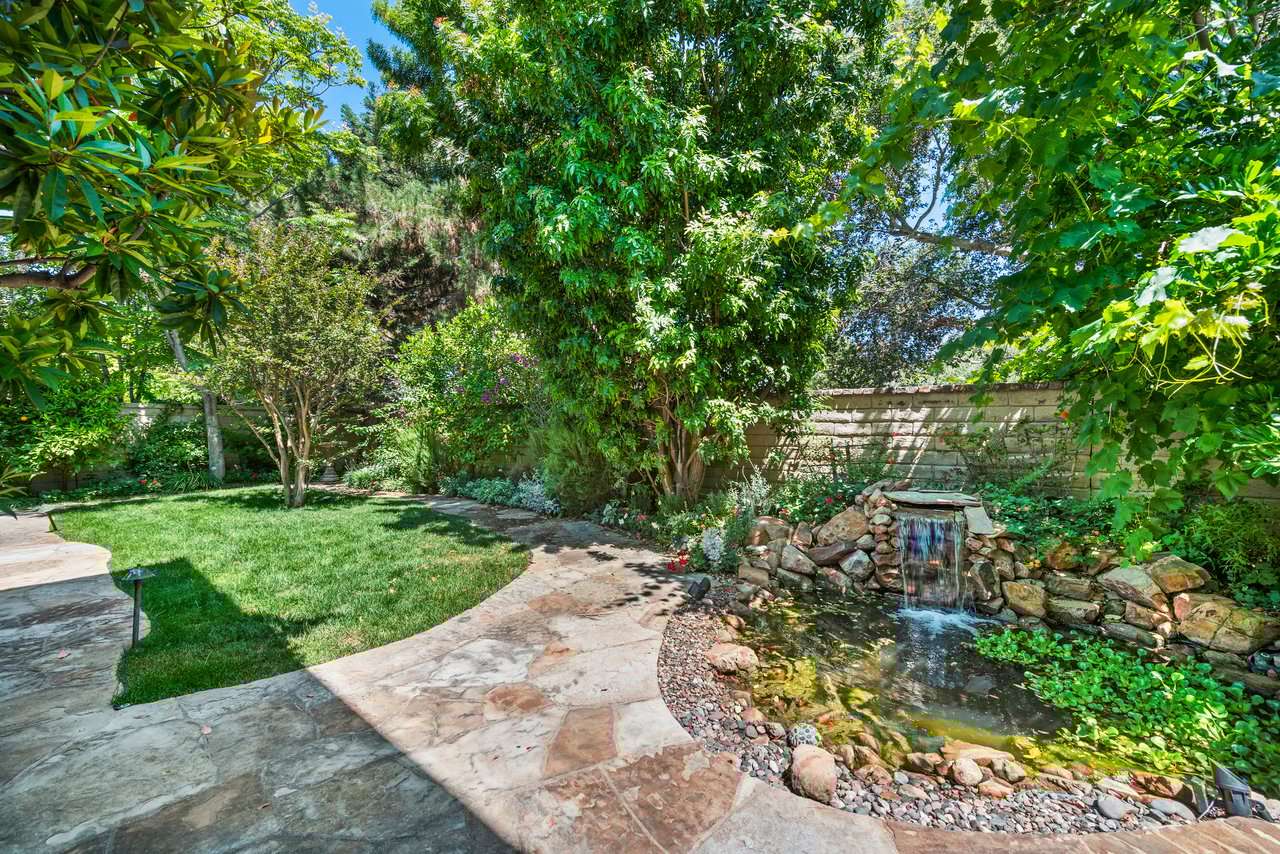 Covenant Hills Estate 