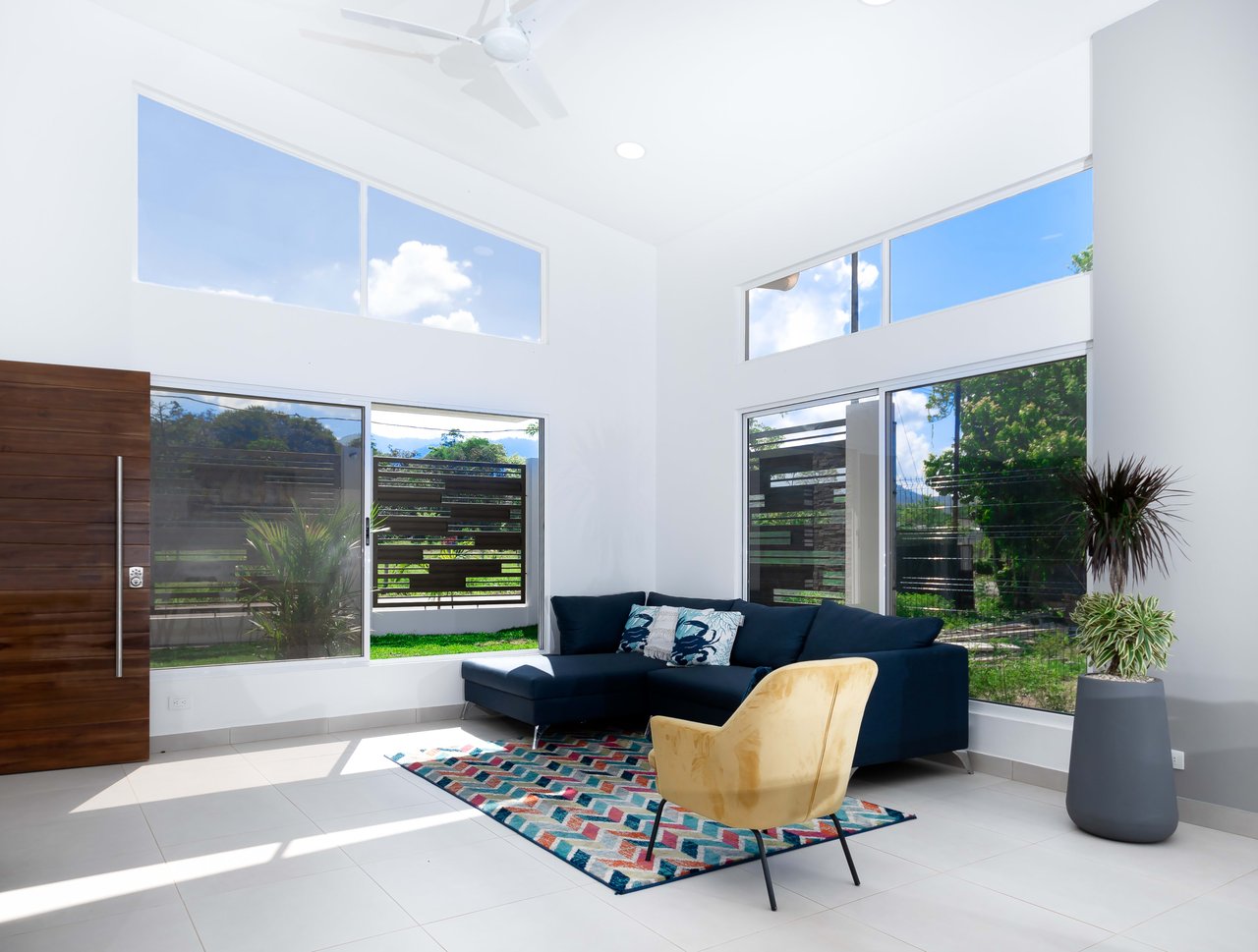 Uvita Paradise Brand New 3 Bedroom, 2.5 Bathroom Modern Home