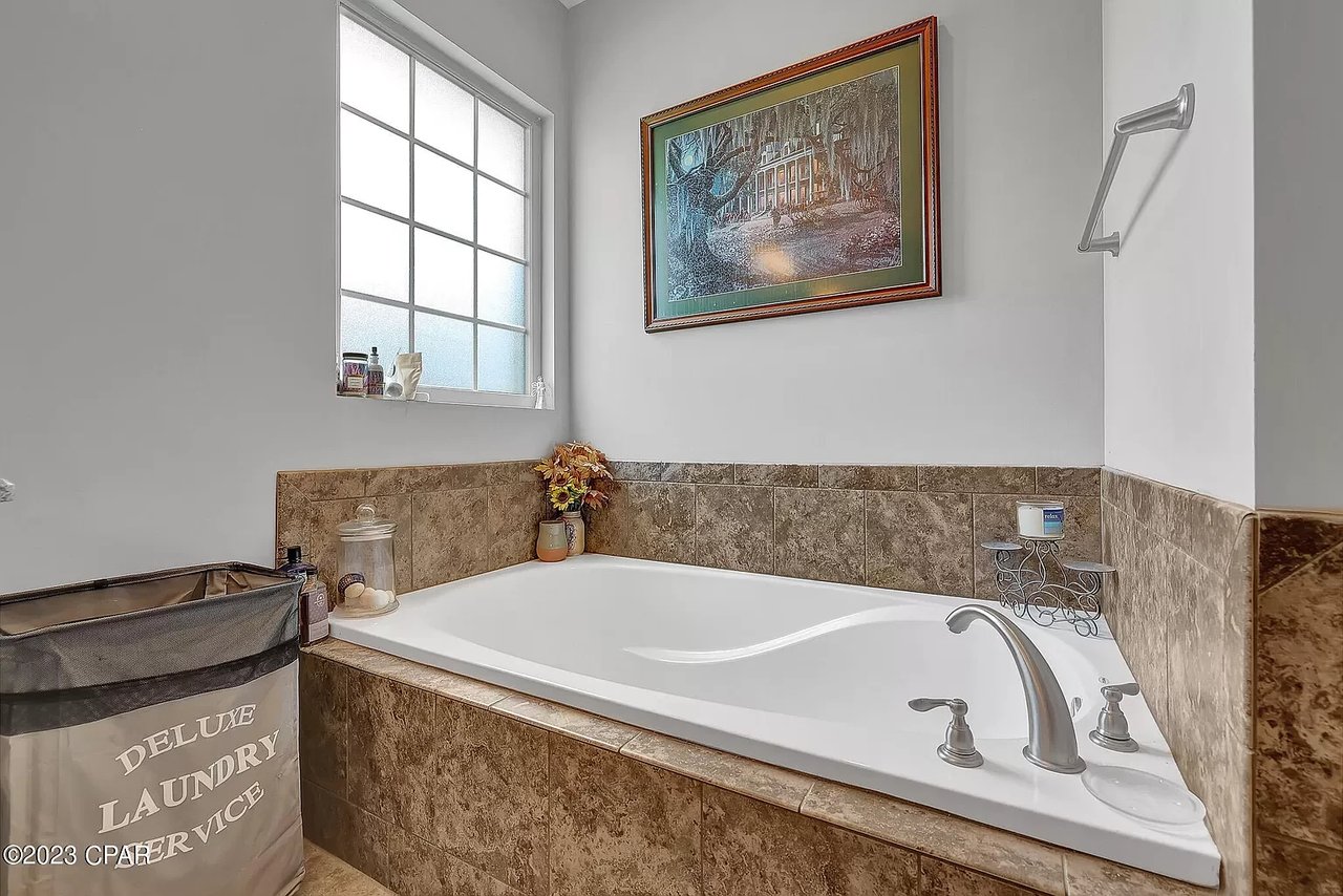 3740 CEDAR PARK Drive