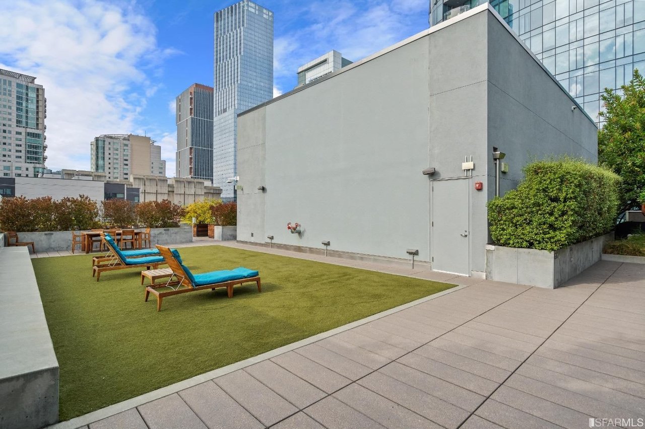 318 Main St, #4b