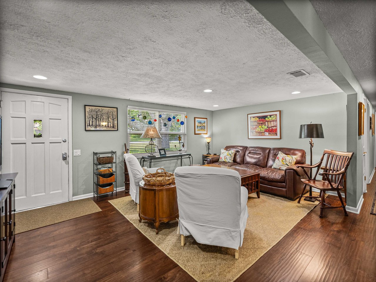 37403 VERO LN