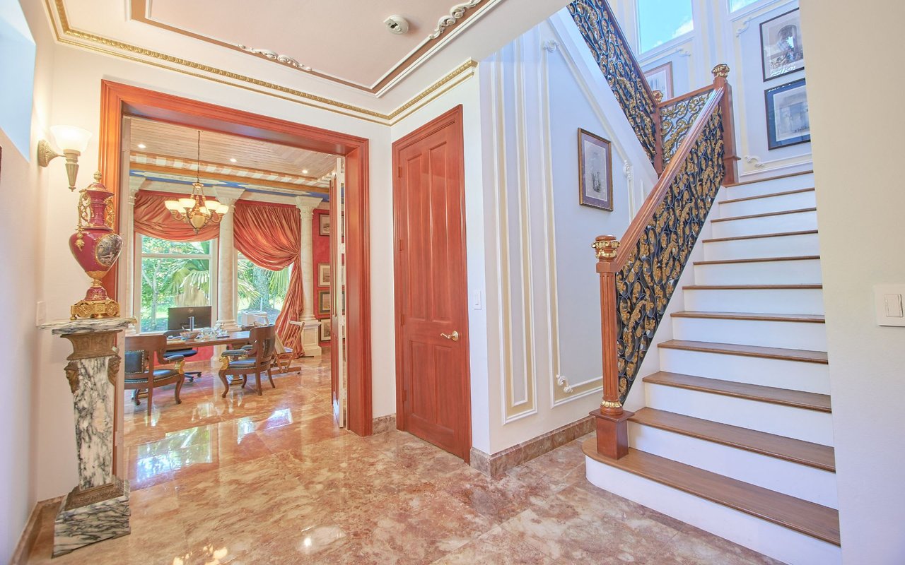 A Presidential Home