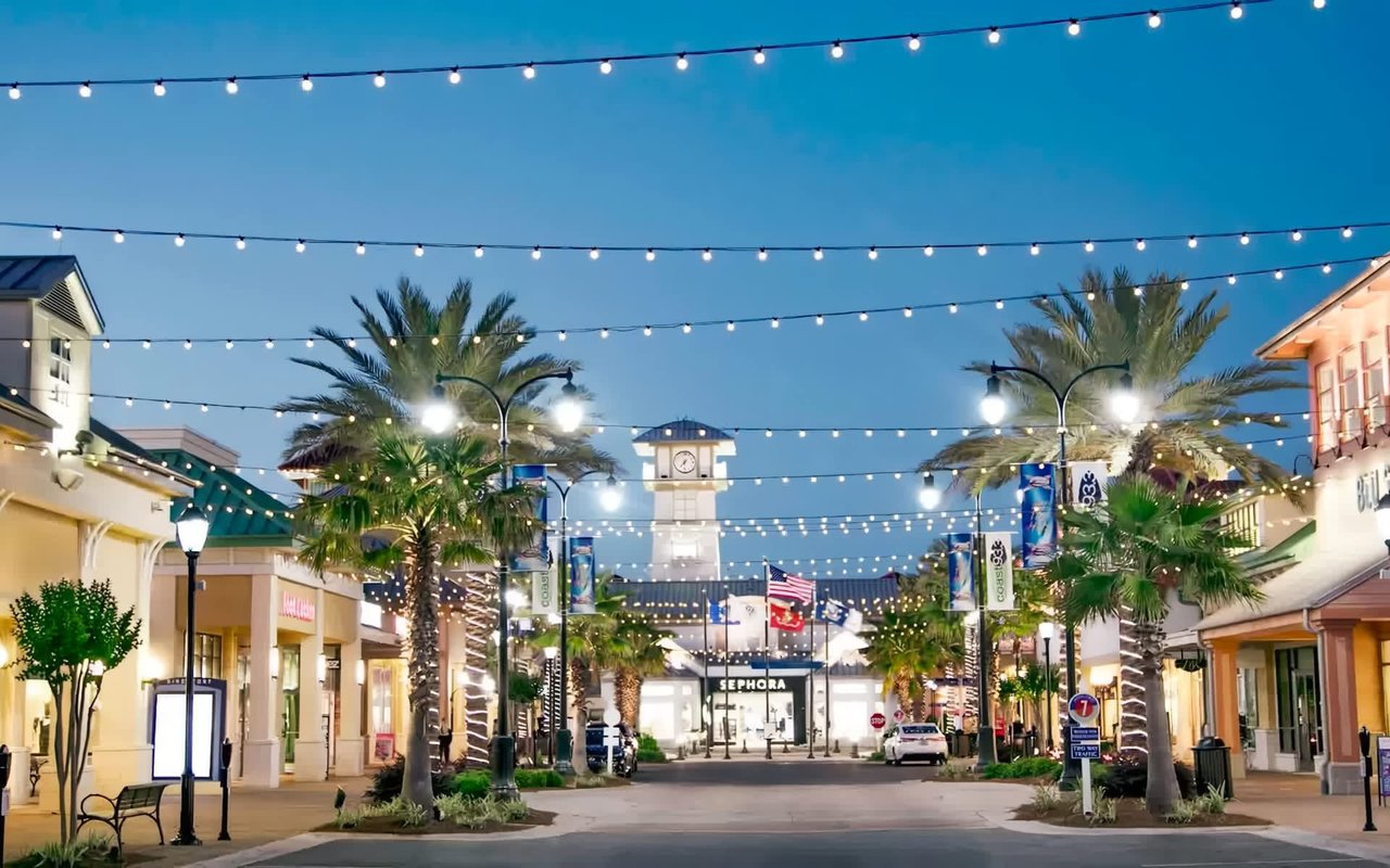 Luxury Shopping Escapades: Exploring High-End Boutiques and 