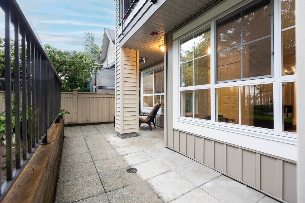 1131 Ross Rd