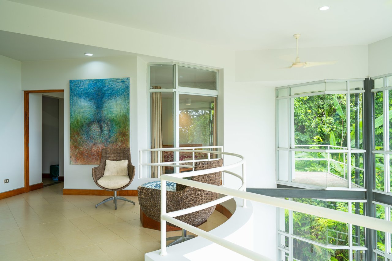 Modern Rainforest Estate, Manuel Antonio, Puntarenas