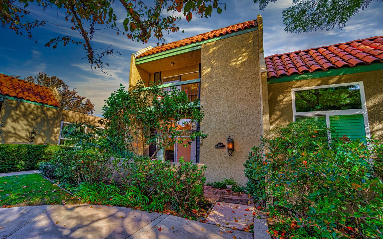 1070 Palo Verde Avenue