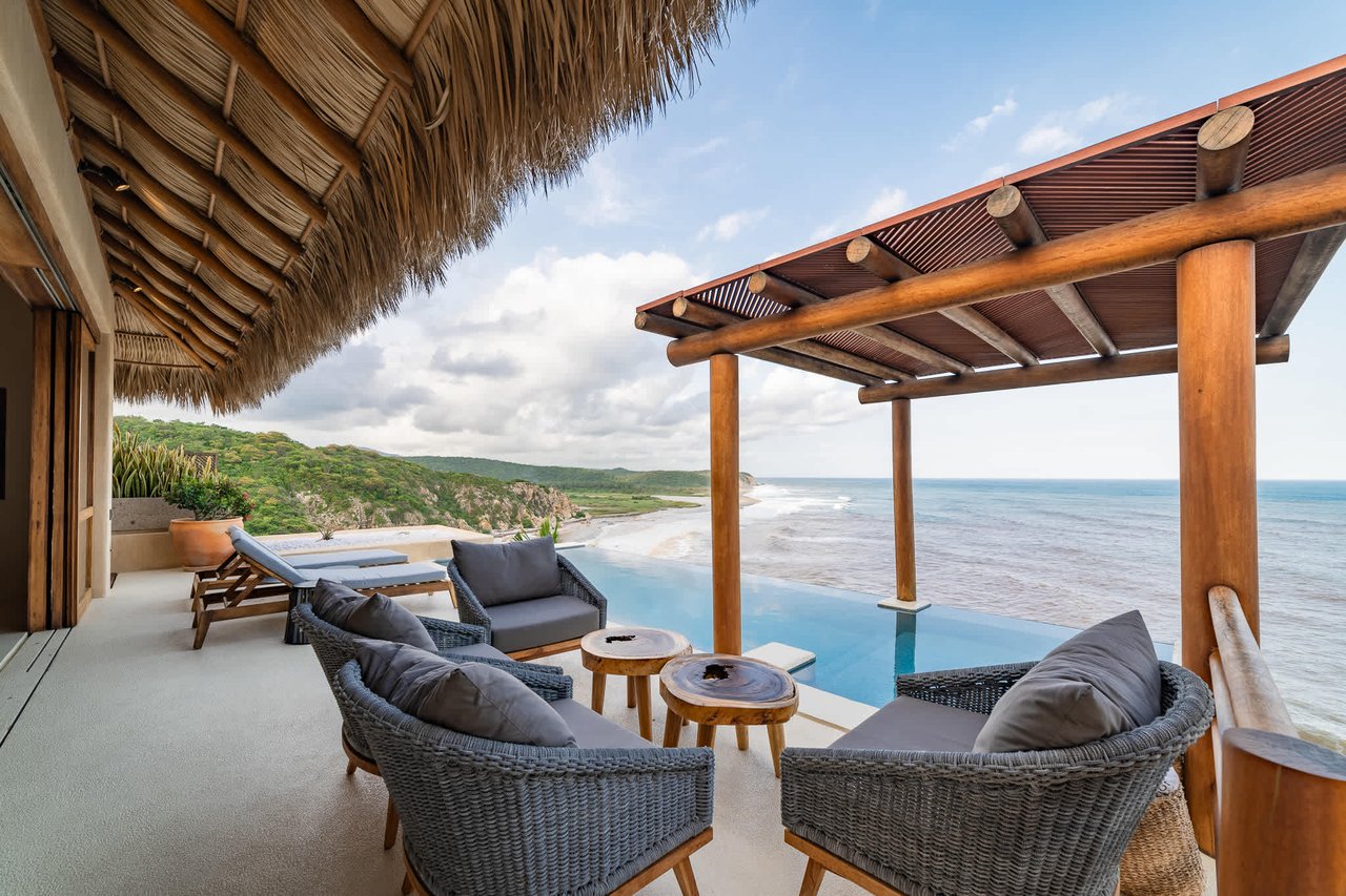 4 bedroom, Single Family Homes, Villa Playa, Montecito Beach Village