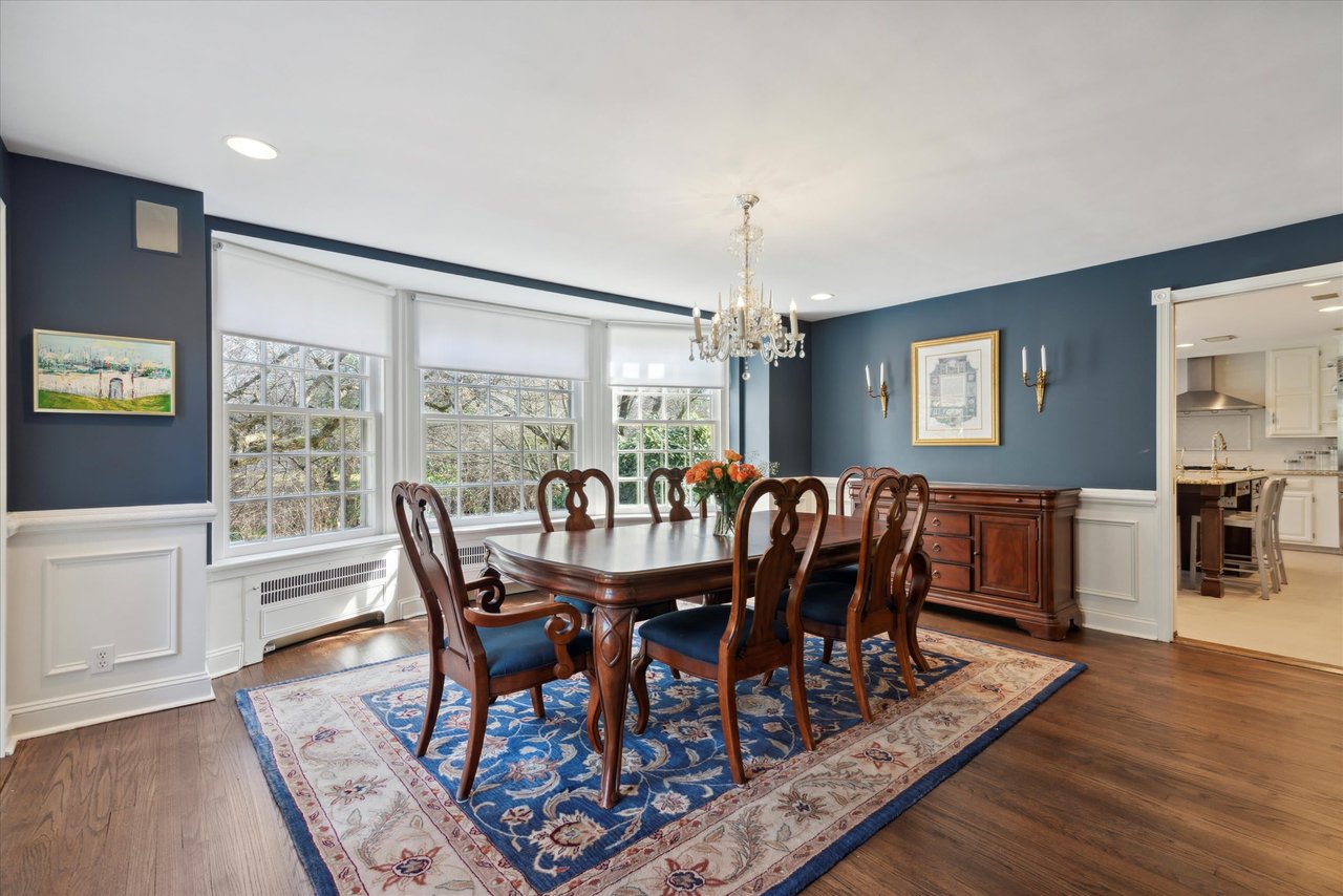 707 Hagys Ford Rd