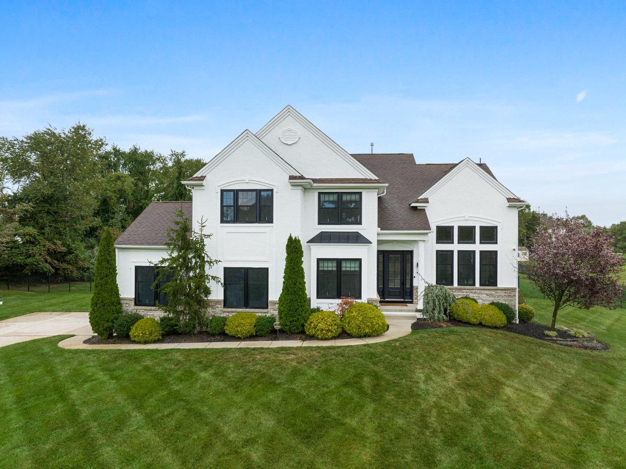 Discover Your Dream Home at 624 Balis Dr, Mullica Hill, NJ!