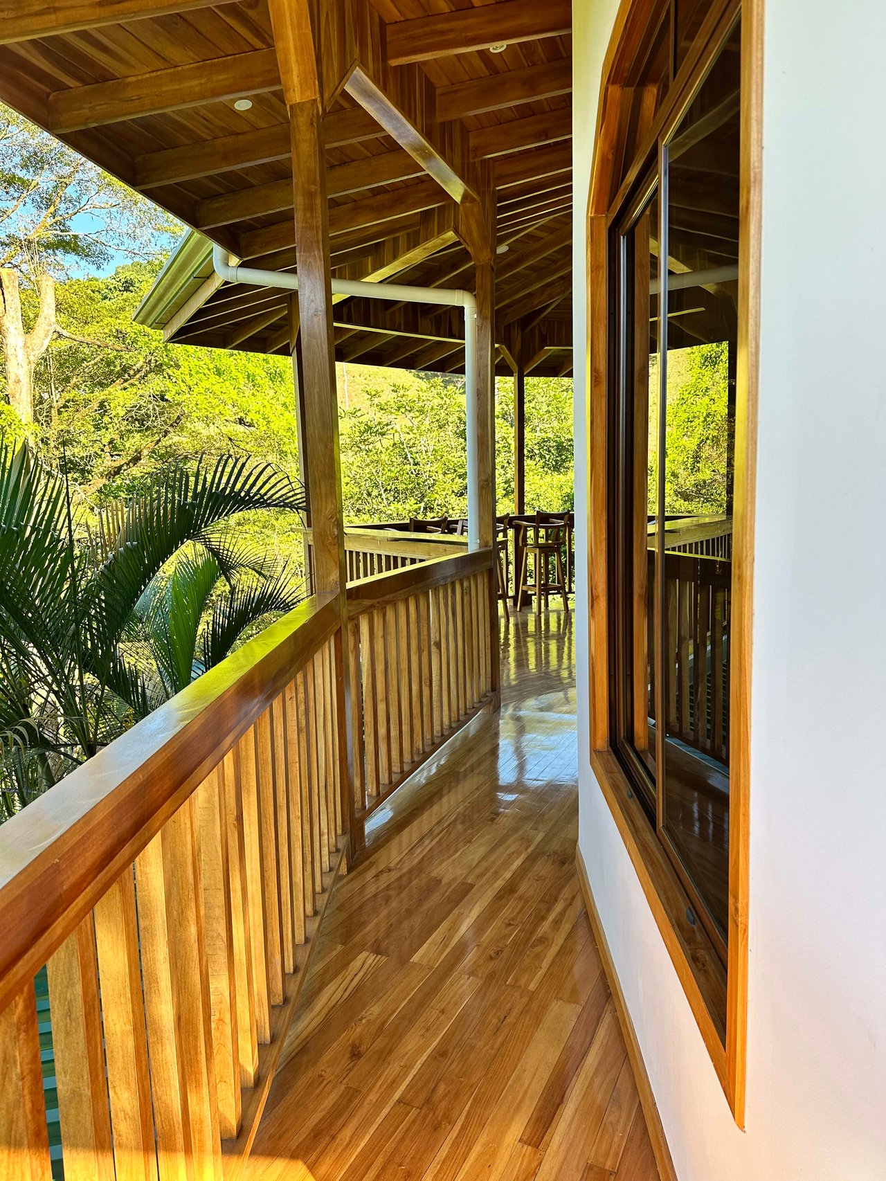 Discover the Charm of an Exotic Home in Las Tumbas, Costa Rica