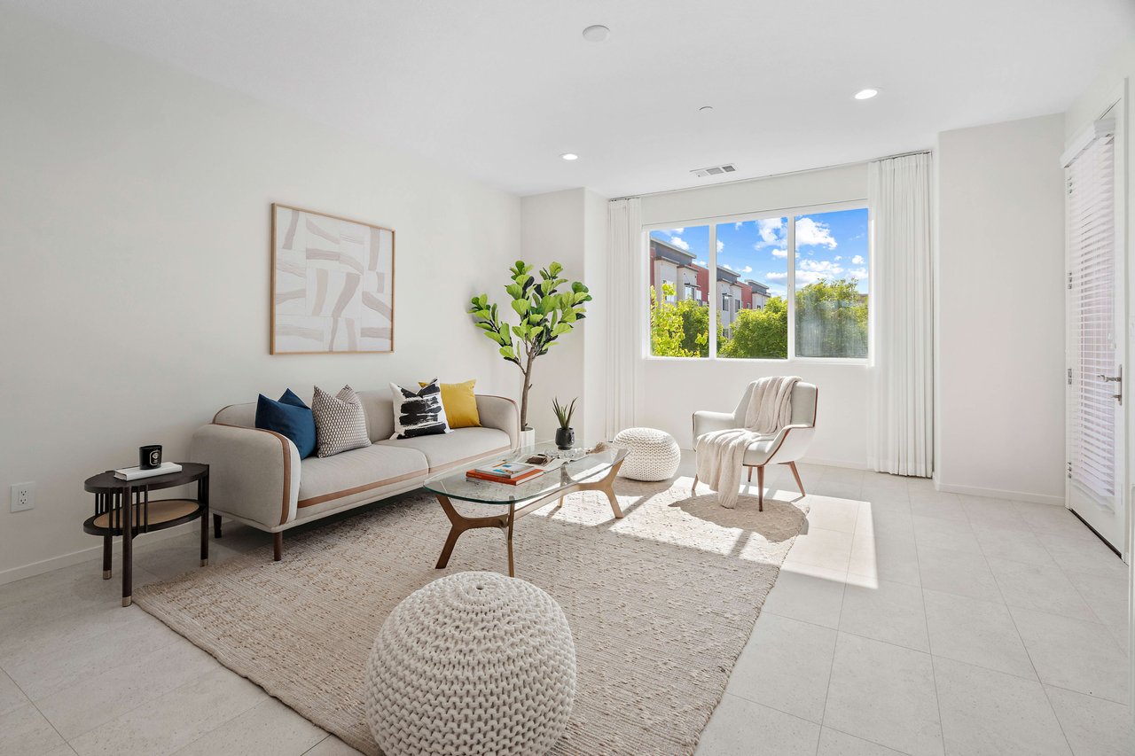 367 Ellicott LOOP