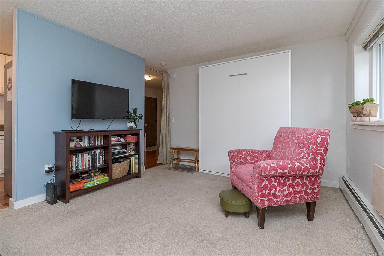 107-305 Michigan St