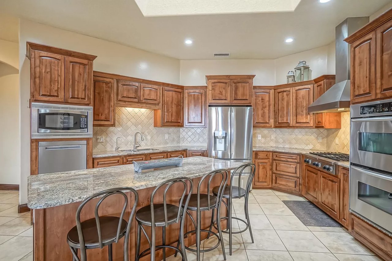 3102 Octavia Ct NE