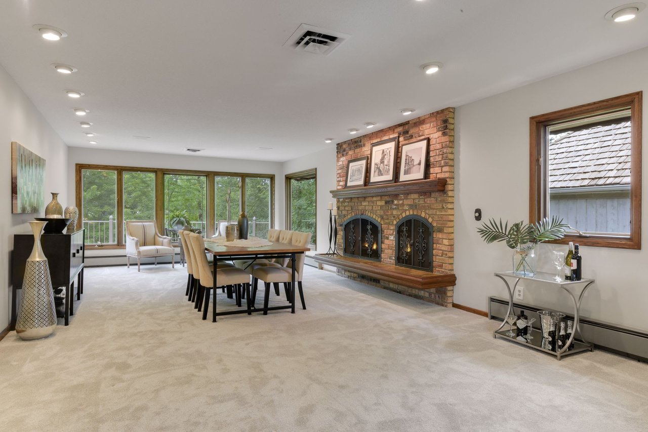 5629 Woodcrest Drive, Edina