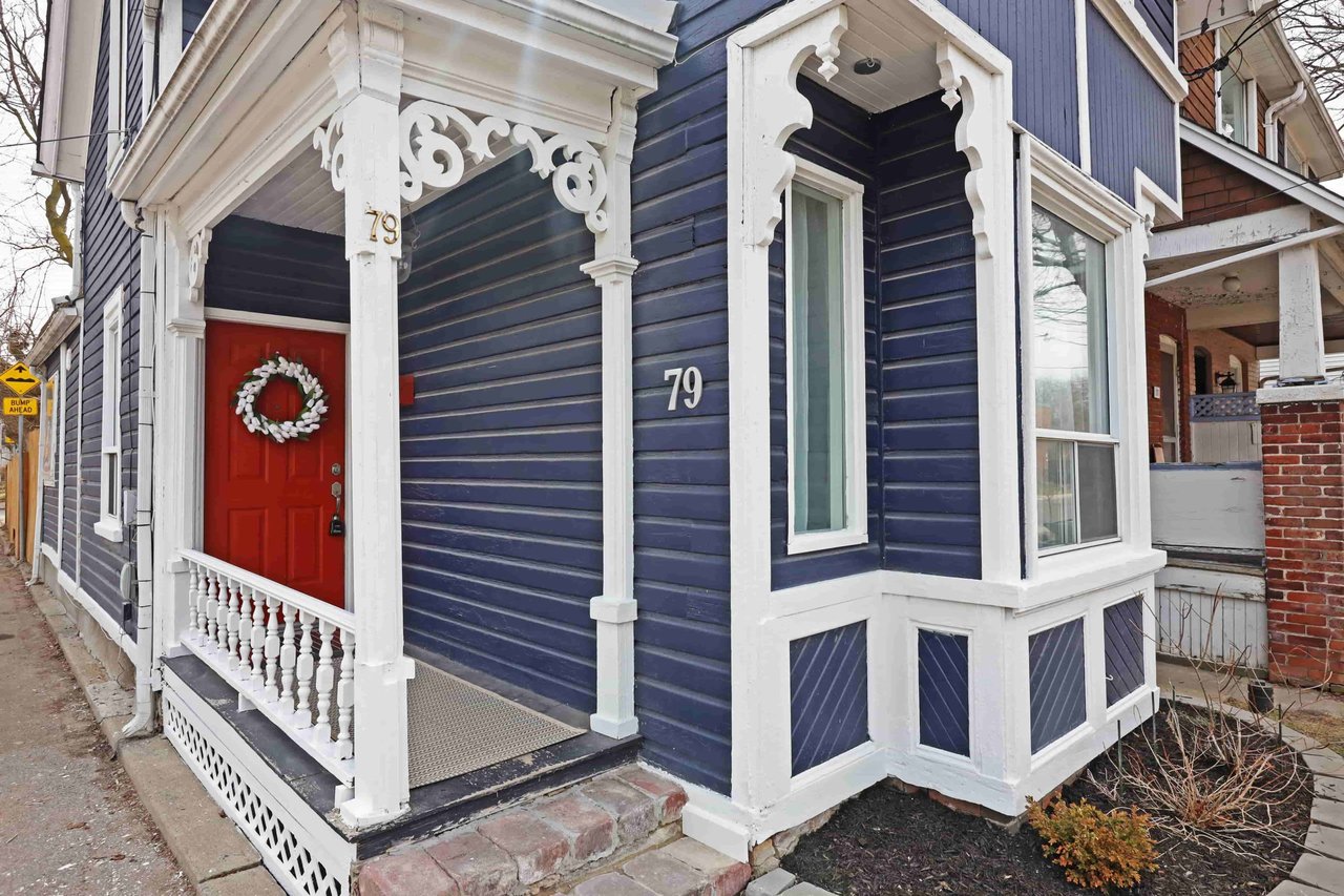CHARMING DETACHED HOME