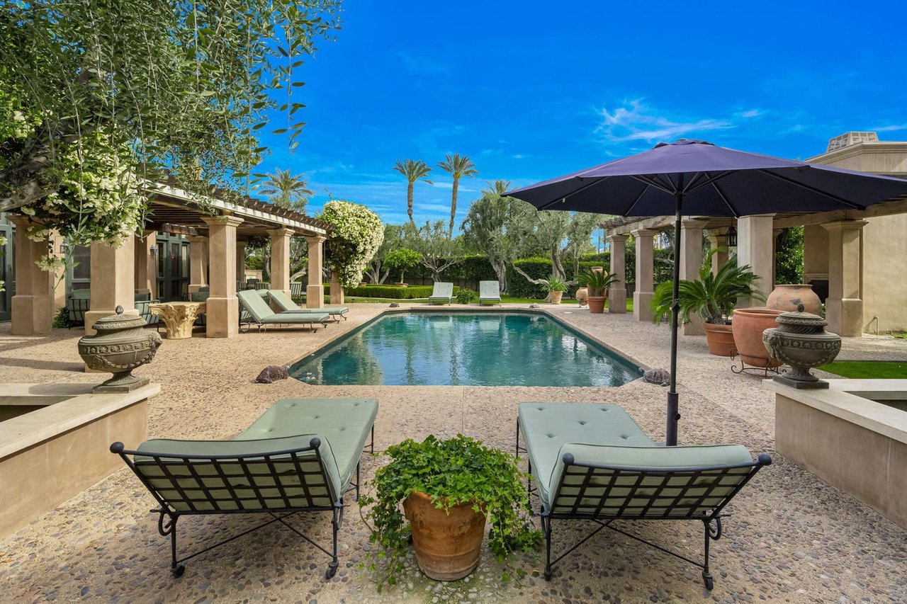 70983 Fairway Dr