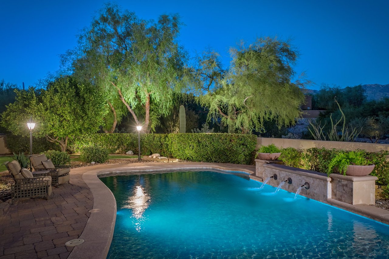 Incomparable Foothills Residence