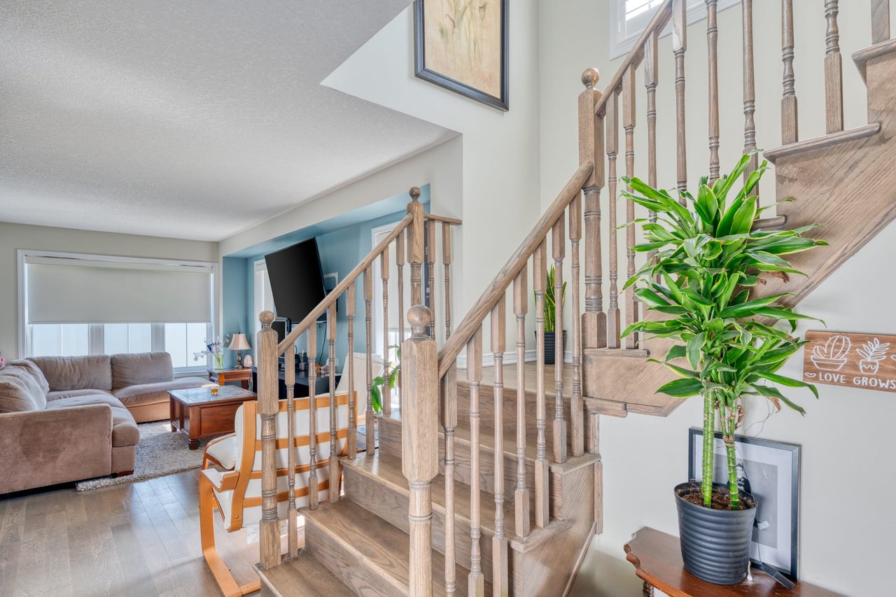 144 Maclachlan Ave