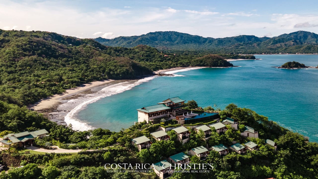 Casa Chameleon Residences Villa #2