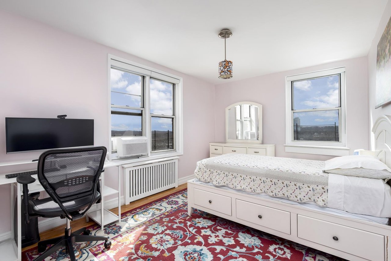 6200 Riverdale Avenue, Apt 6C