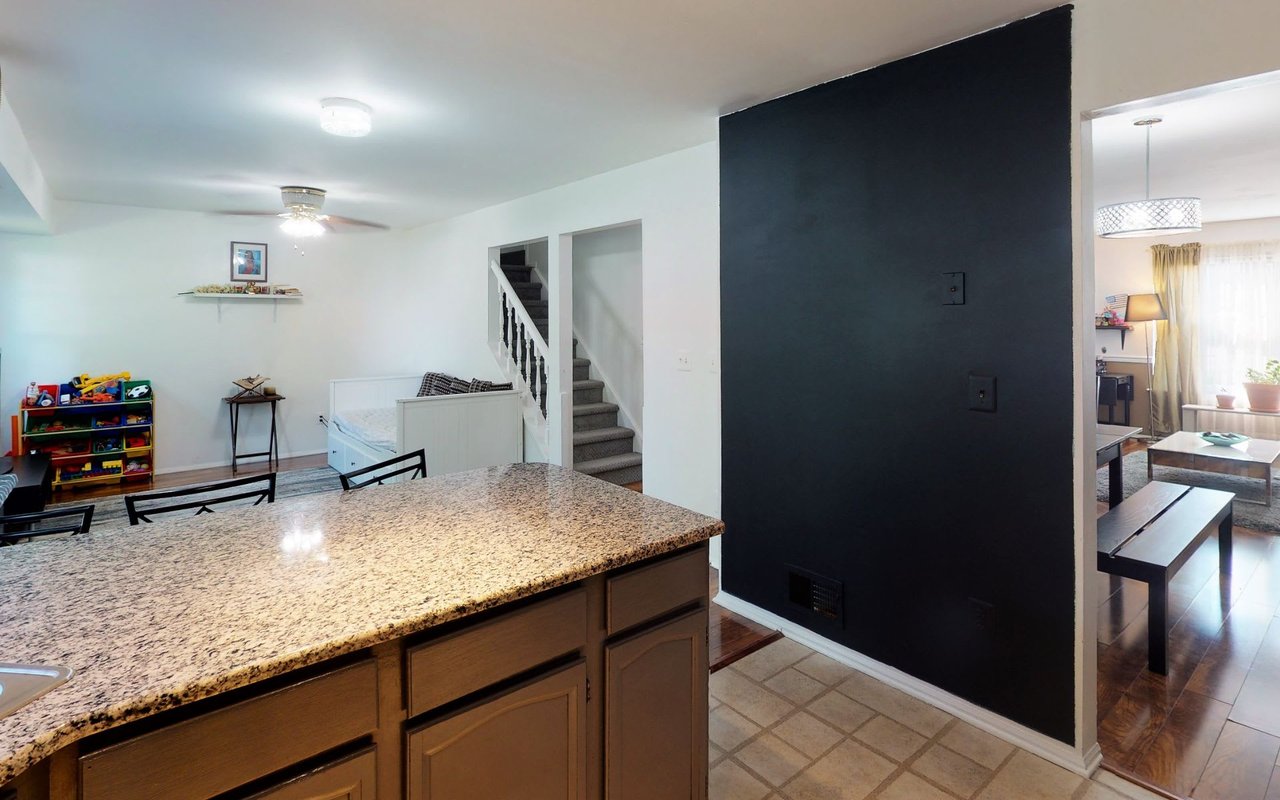 372 HAWKSHEAD WAY