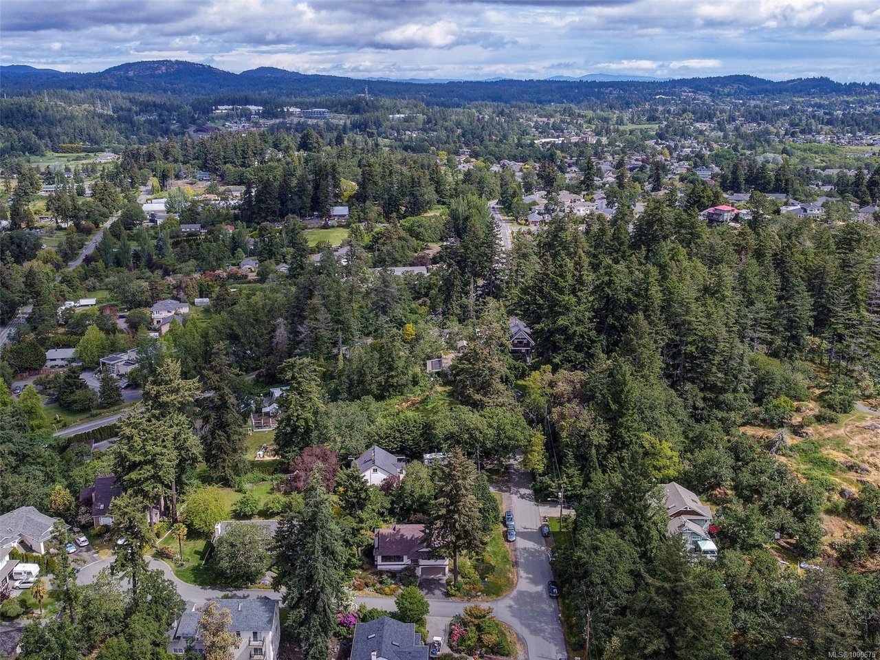 102 High St, View Royal