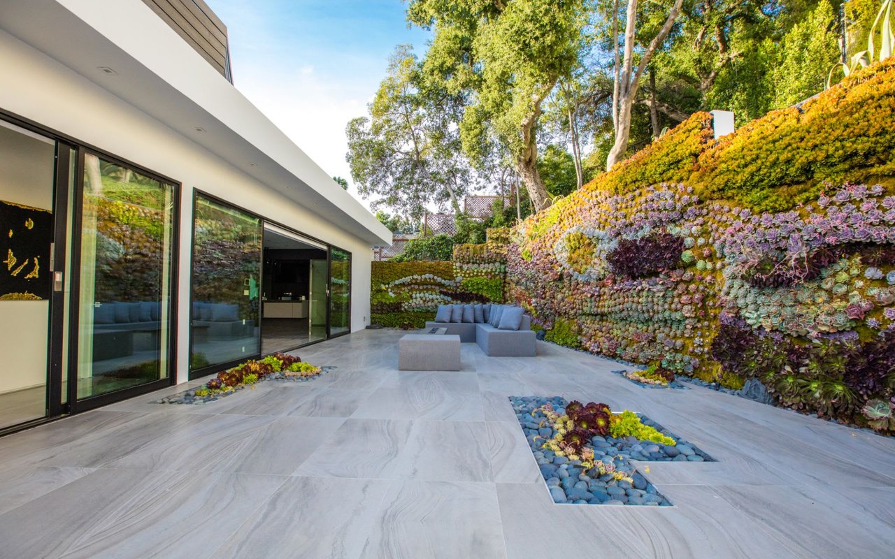 The Ultramodern Beverly Hills Villa