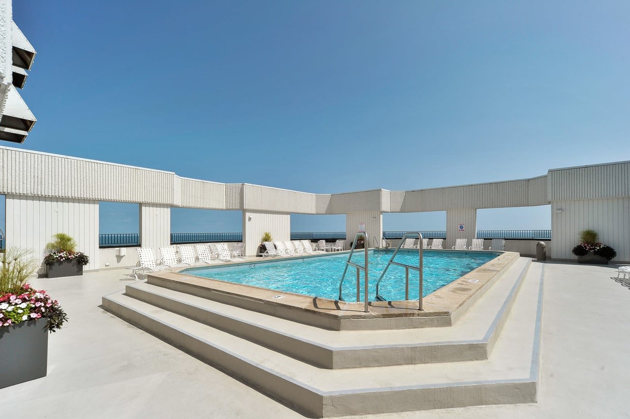 990 N Lake Shore Drive, #20B