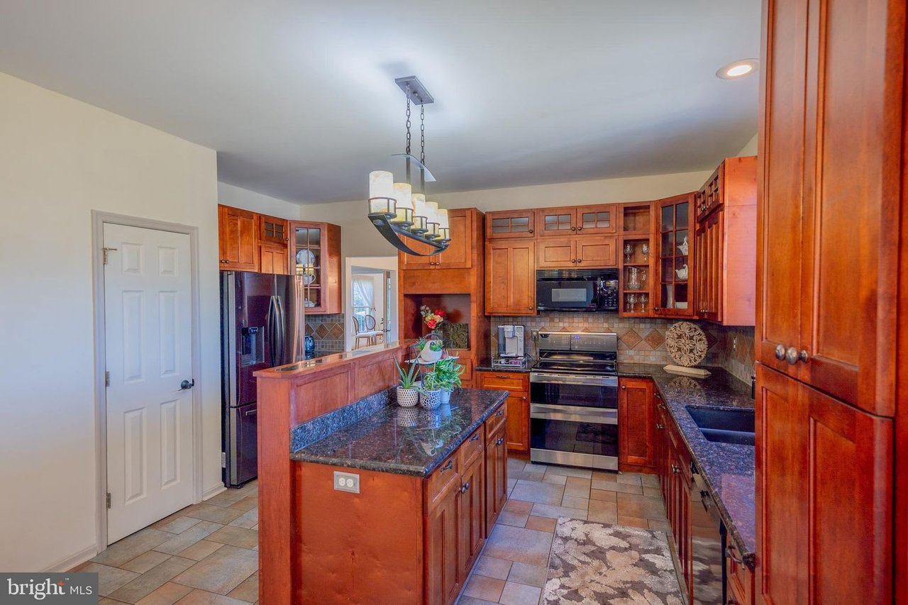 743 CHESSIE CROSSING WAY
