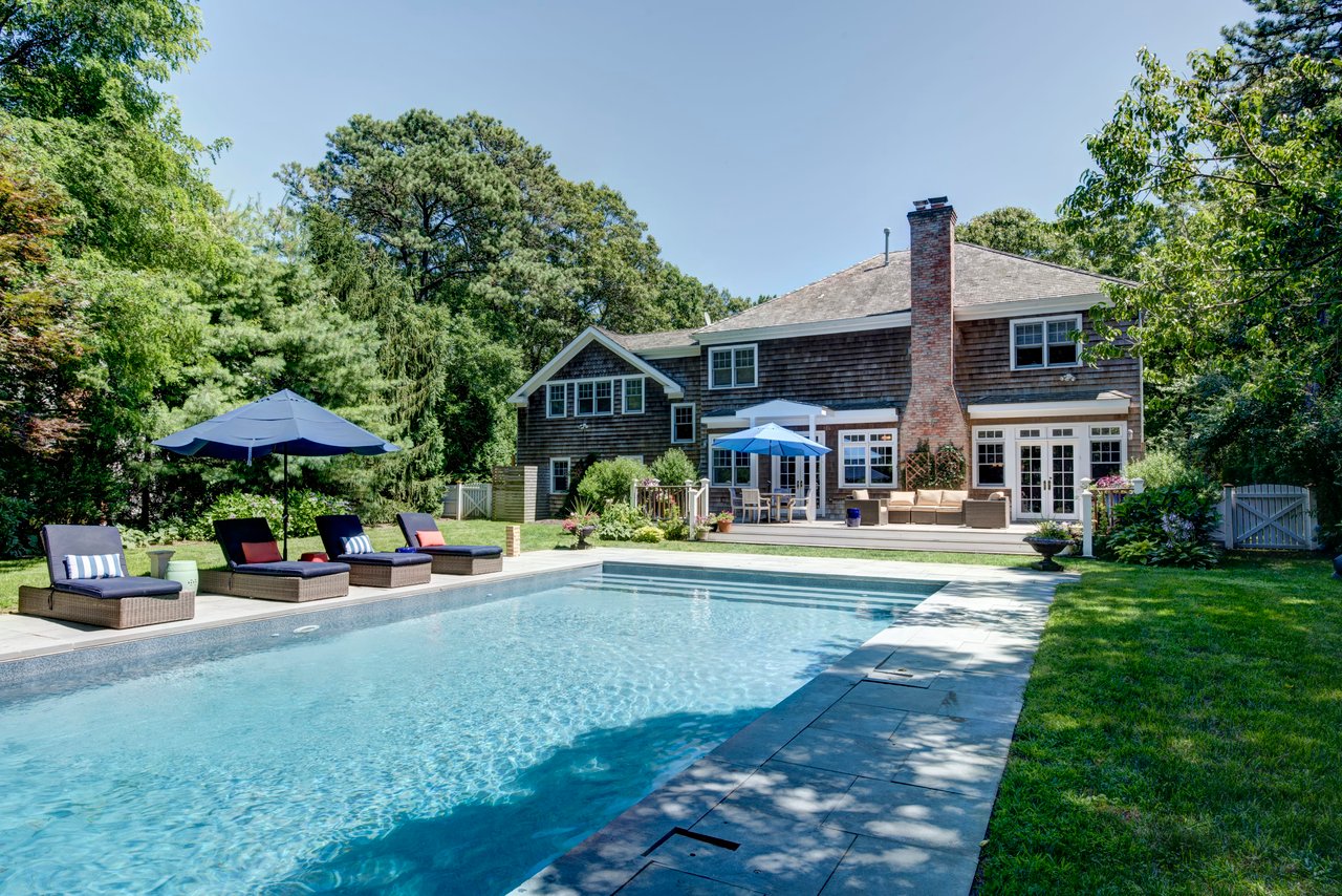 Impeccable East Hampton Getaway