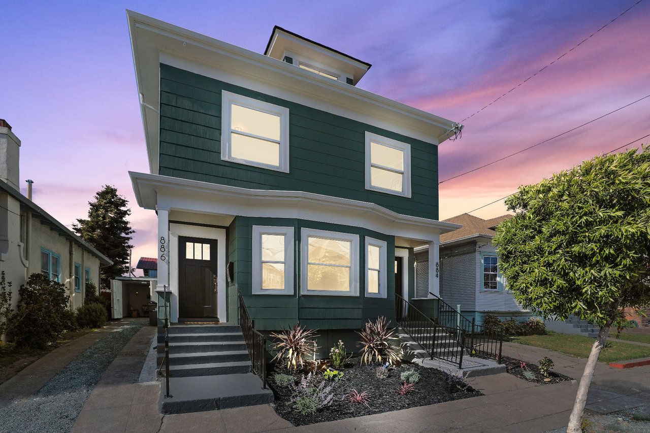 884 Arlington Ave