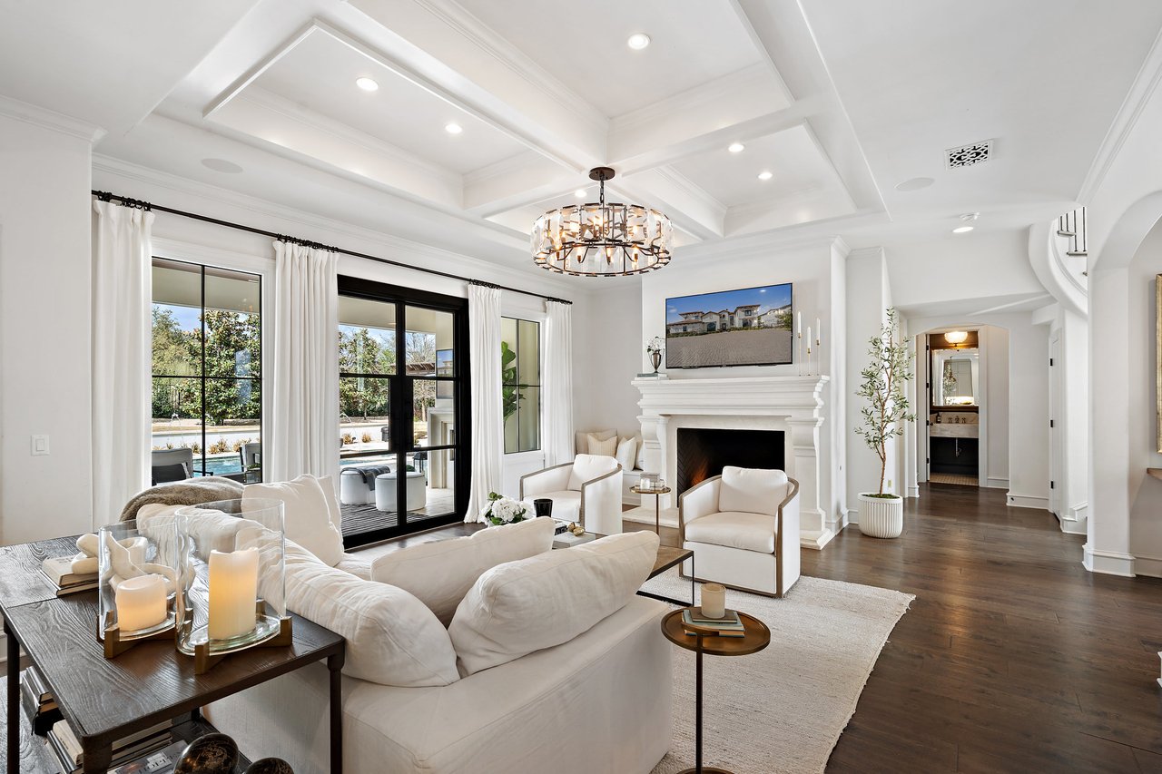12917 Hacienda Ridge