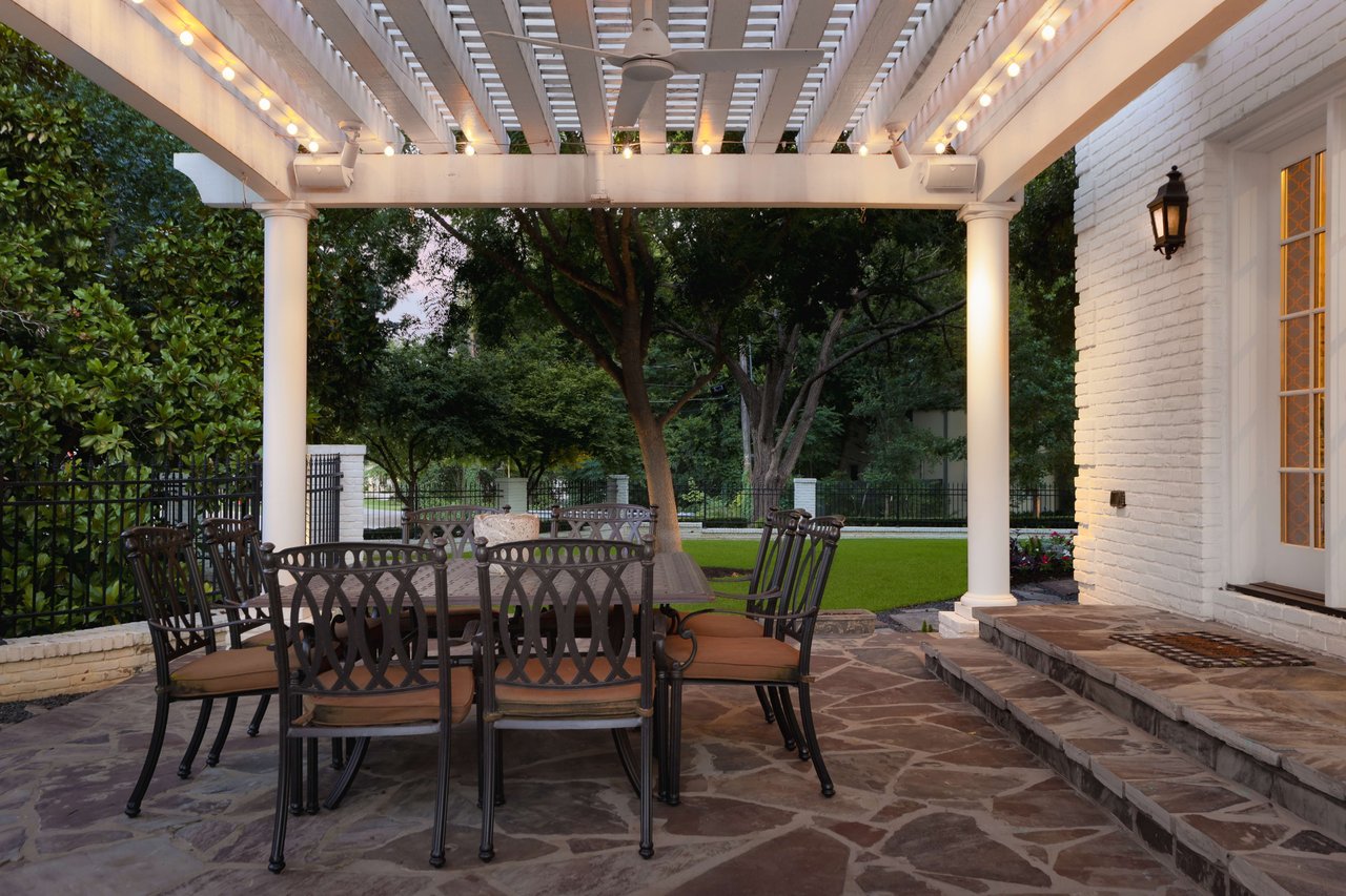 2518 Wooldridge Drive 