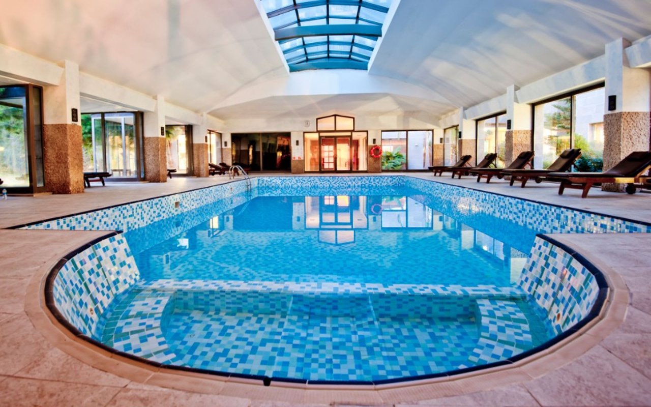 5 Reasons to “Dive” Into Your Own Indoor Pool