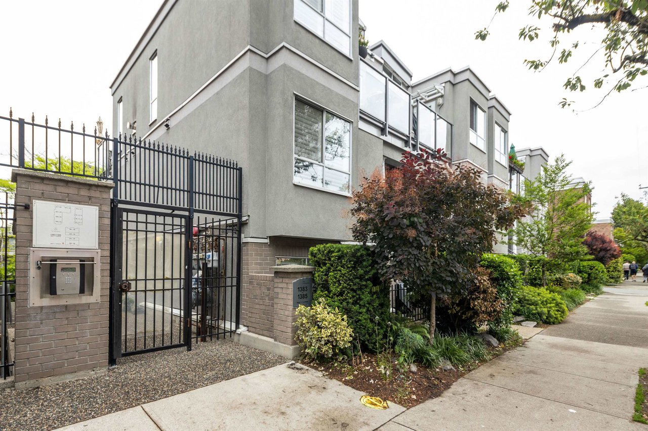 35-1385 W 7th Ave