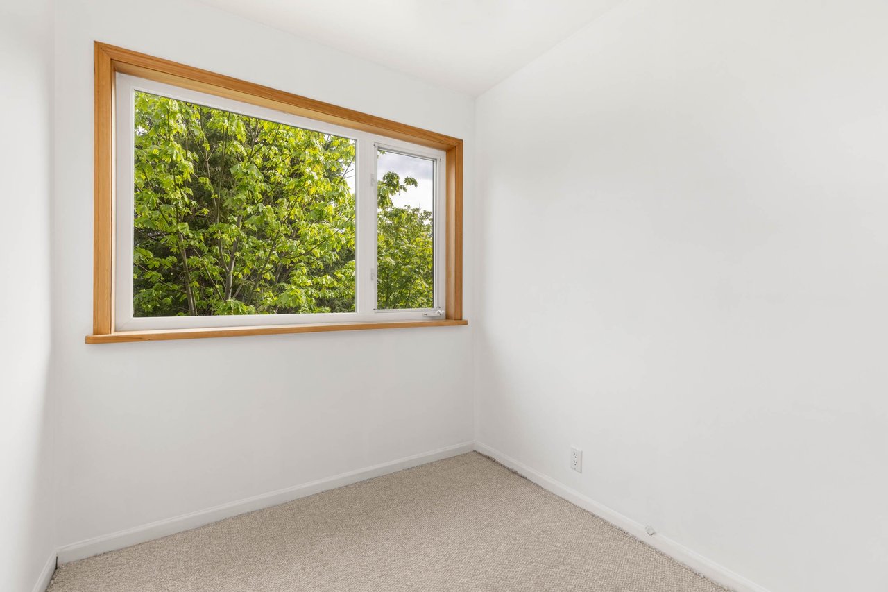 1737 Reid Rd