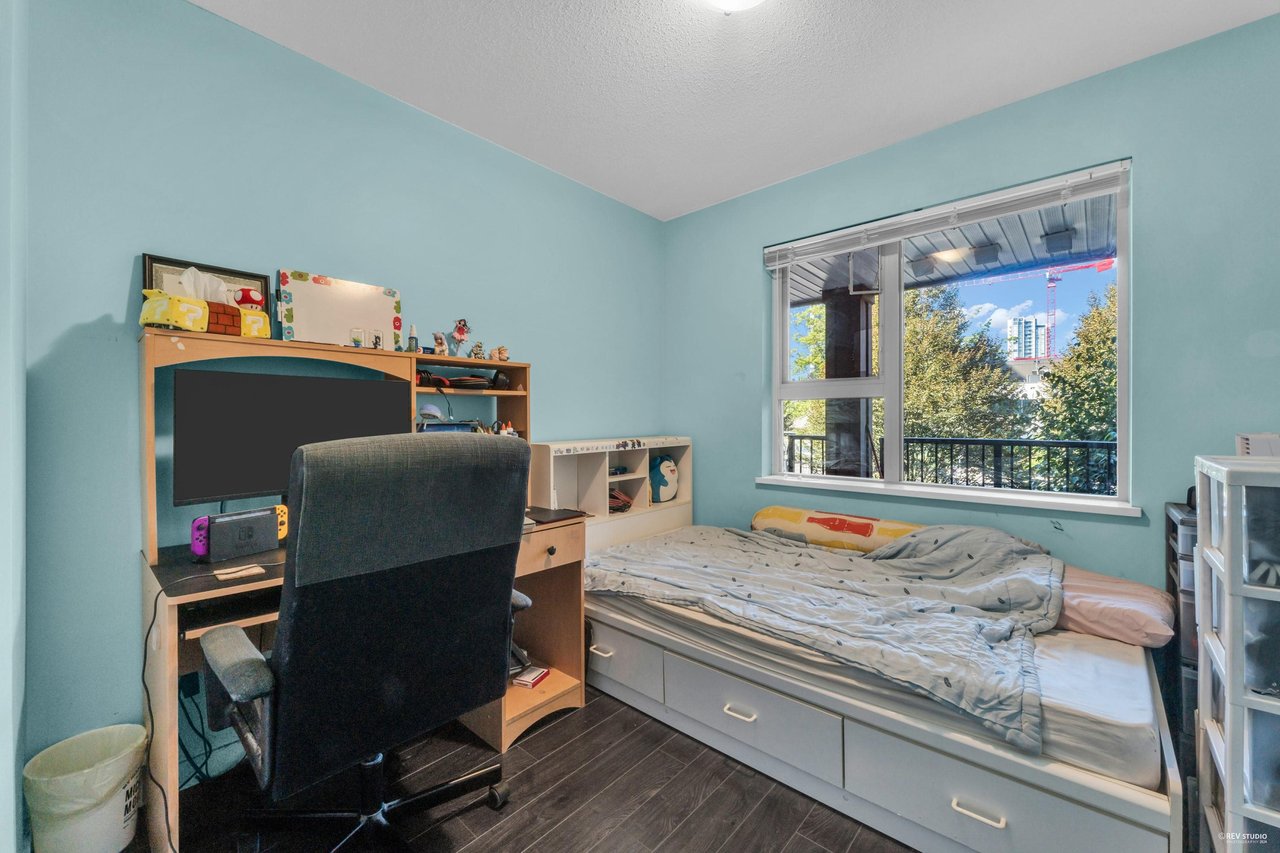 209-4728 Dawson St