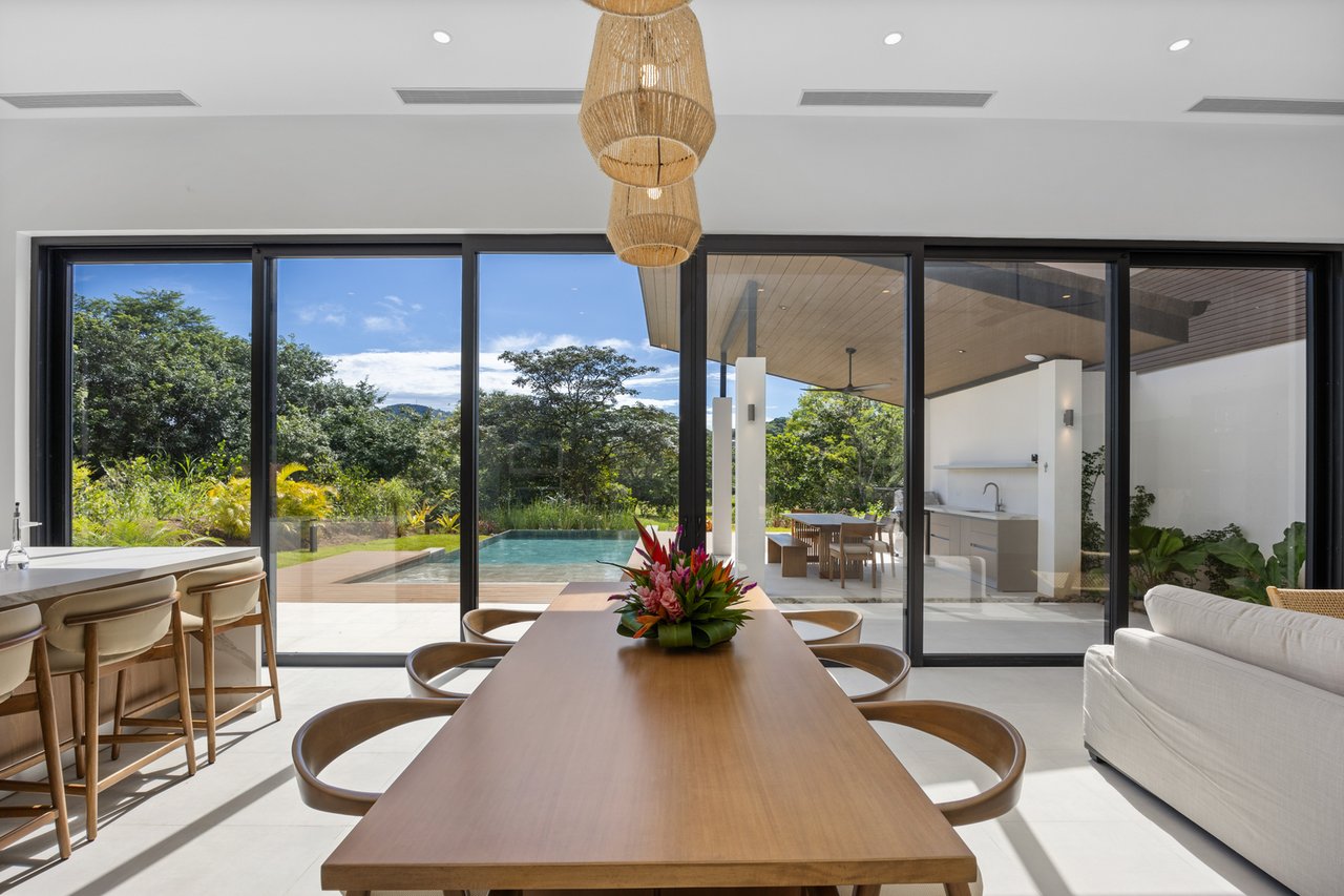Modern Tropical Golf Villa, Flamingo, Guanacaste
