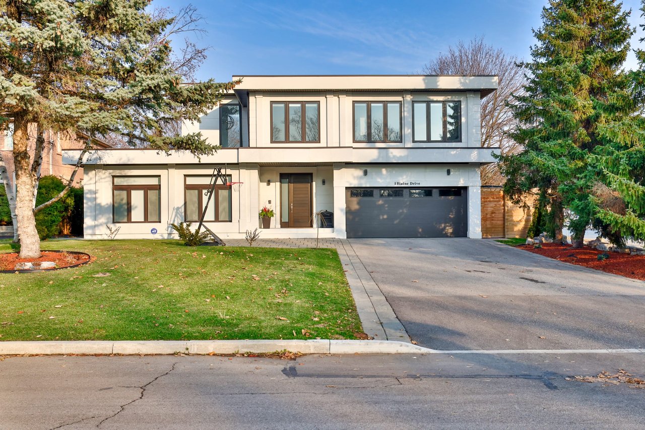 SOLD: Premium Corner Locale