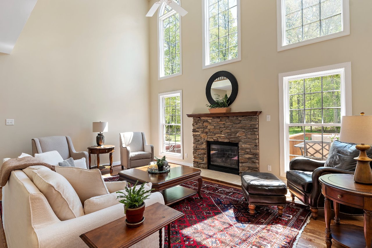 3513 Kings Farm Drive