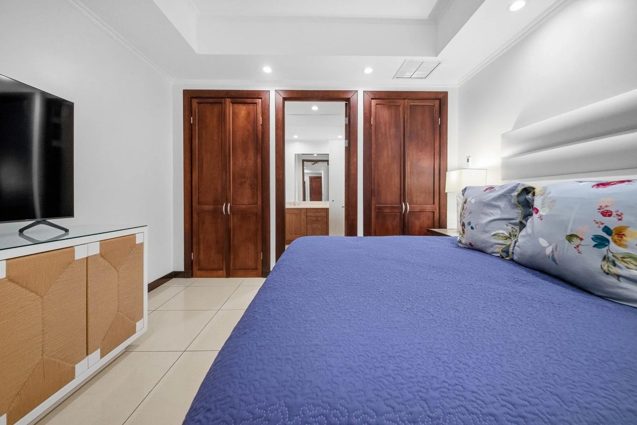 Renovated Carao Golf Condo, Flamingo, Guanacaste