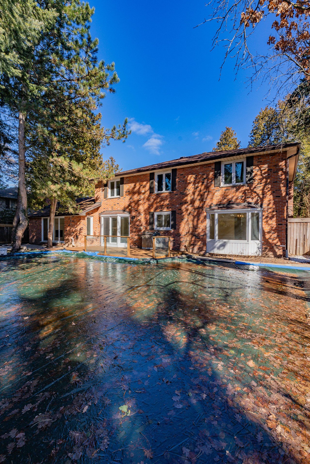 172 Nicholson Court, Burlington