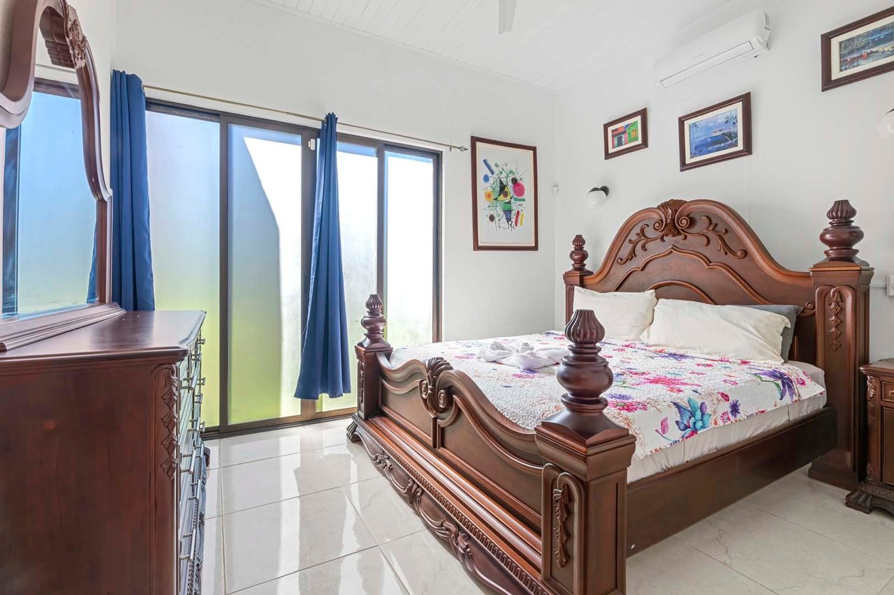 Multi Unit Apartment Complex, Tamarindo, Guanacaste