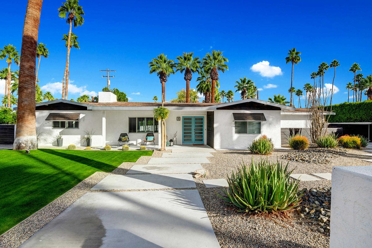 4 Palomino Rd