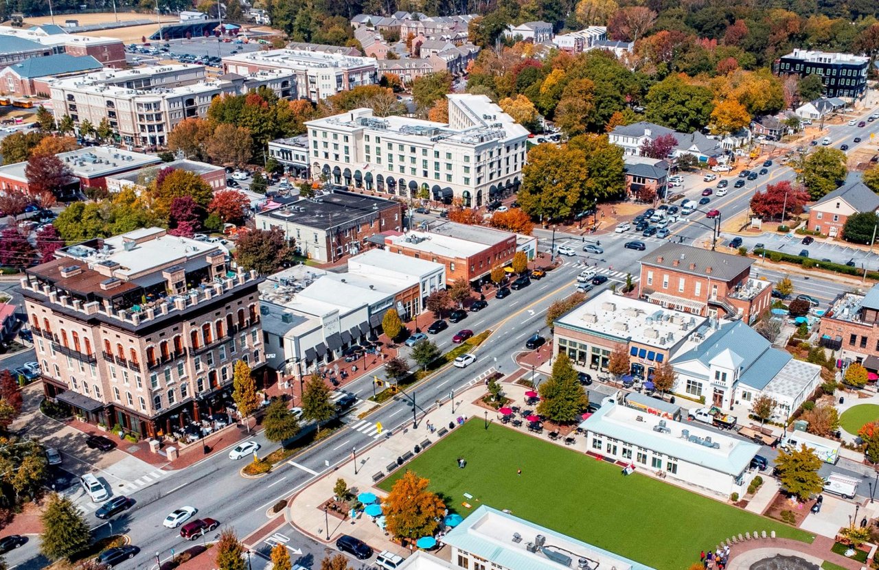 Awesome Alpharetta - A picturesque suburban community featuring beautiful homes, tree-lined streets, and vibrant local amenities, perfect for families and luxury living