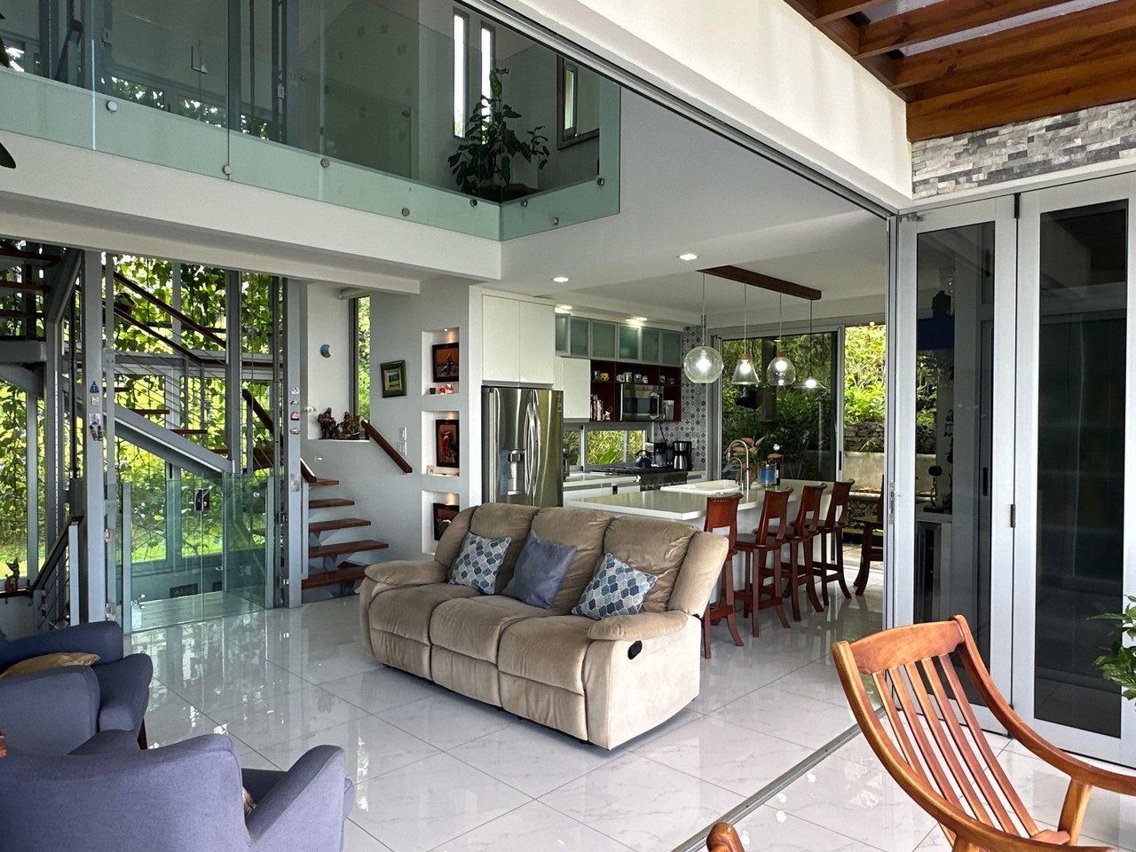 Sustainable Smart Home, Ciudad Colon, San Jose