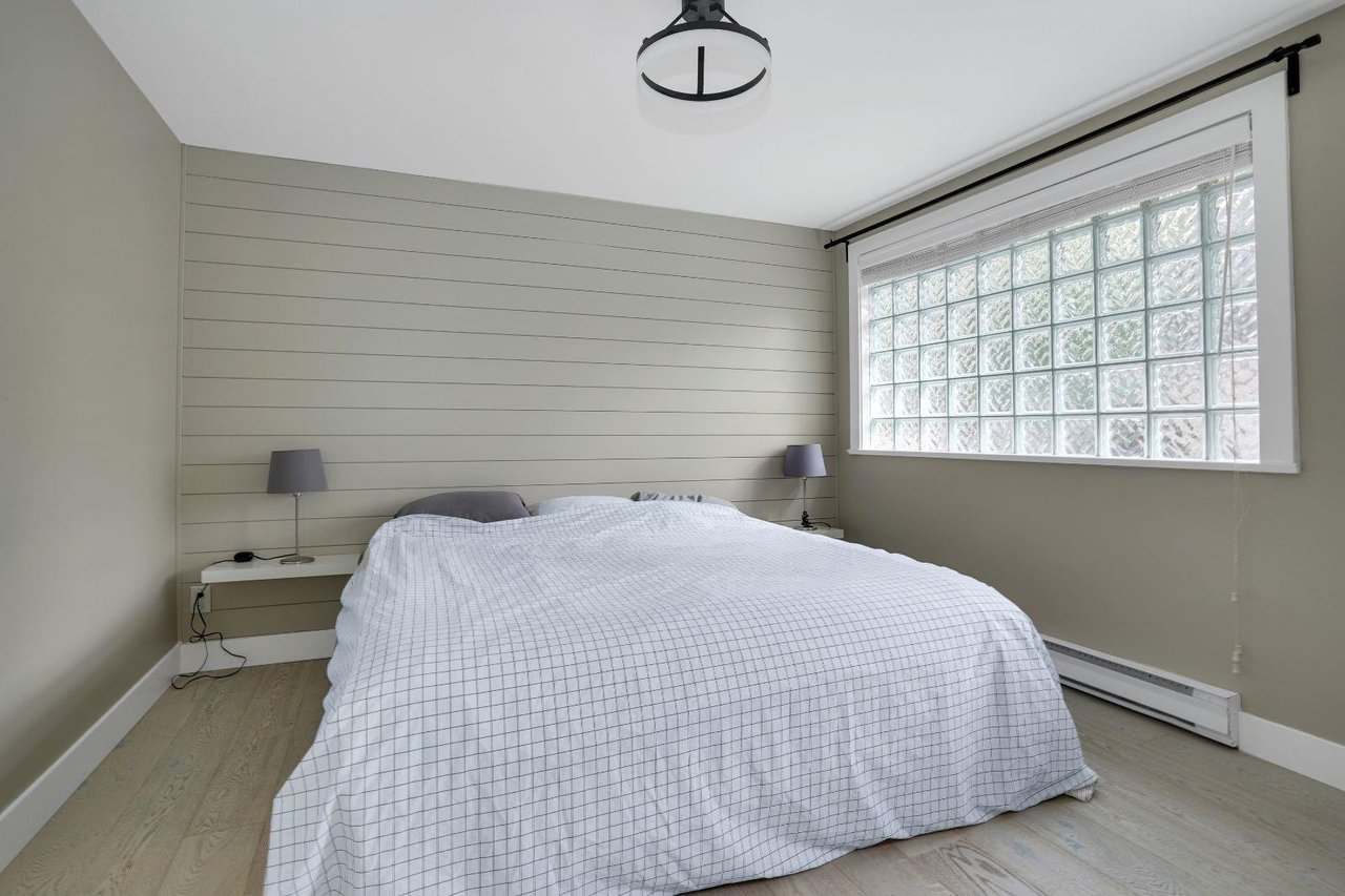 104-1702 Chesterfield Avenue, North Vancouver
